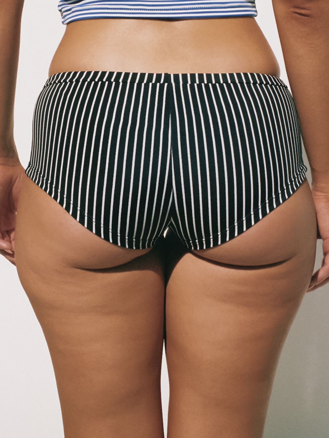 Swimwear_Hot_Pants_15